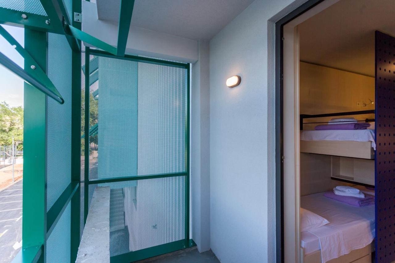 Hostel Bb スプリト エクステリア 写真